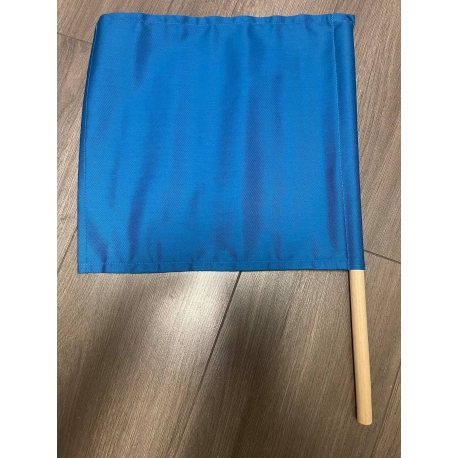 Drapeau d’arbitrage avec manche en bois